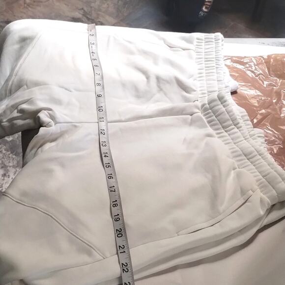 Naked Wardrobe NEWPKG White Pocketed Classic Elastic Waist Fleece Sweatpants M - Picture 14 of 15